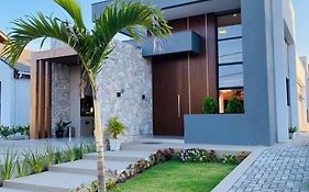 LD House- Bananeiras